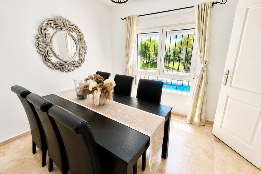 Re-Sale - Detached Villa - Orihuela Costa - Las Ramblas