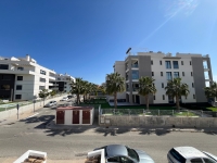 Re-Sale - Apartment - Orihuela Costa - Villamartin