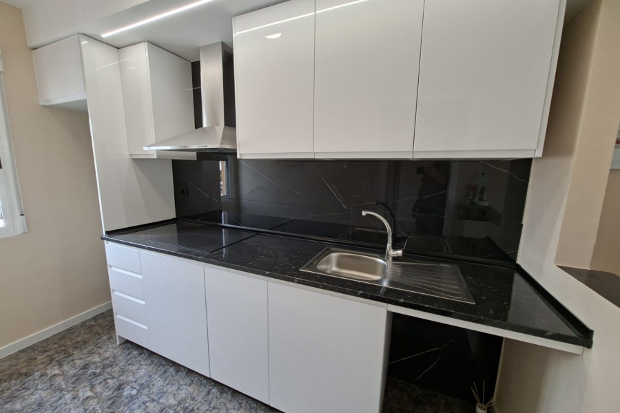 Re-Sale - Apartment - Orihuela Costa - Punta Prima