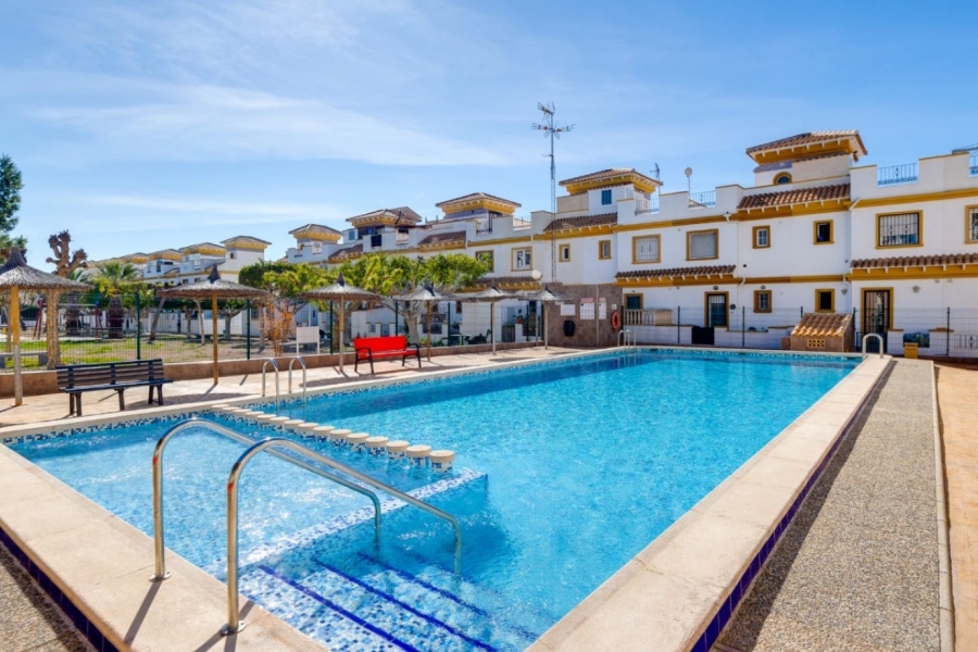 Re-Sale - Townhouse - Torrevieja - Aguas Nuevas