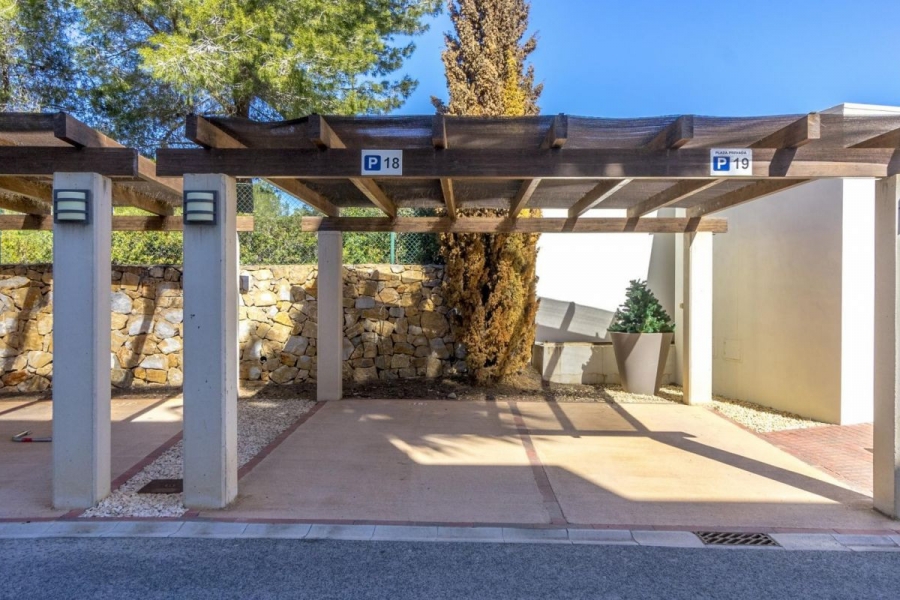 Re-Sale - Apartment - Las Colinas Golf Resort