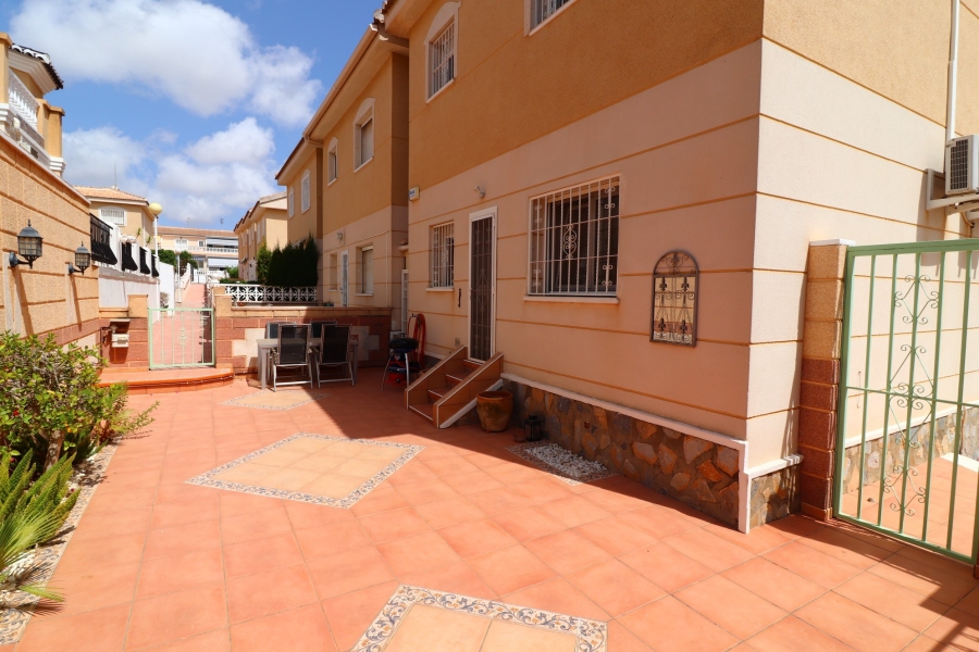 Re-Sale - Townhouse - Benijofar - Monte Azul