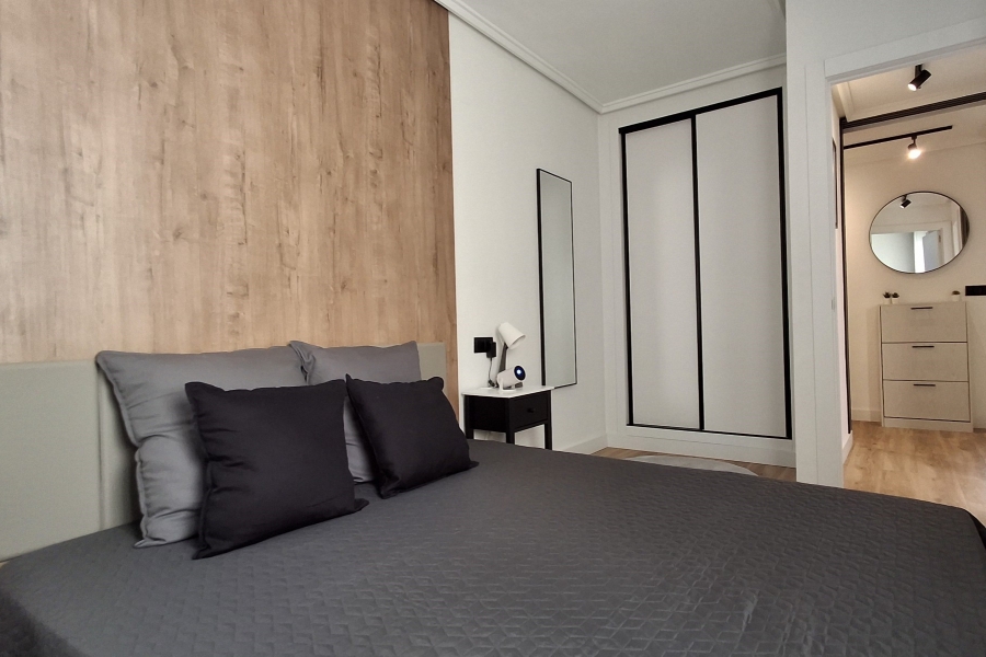 Re-Sale - Apartment - Torrevieja - Torrevieja - Centre