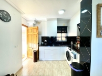 Re-Sale - Apartment - Torrevieja - San Luis