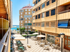 Apartment - Re-Sale - Torrevieja - Playa Acequion