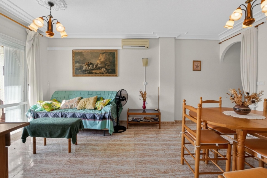 Re-Sale - Apartment - Torrevieja - Playa Los Locos