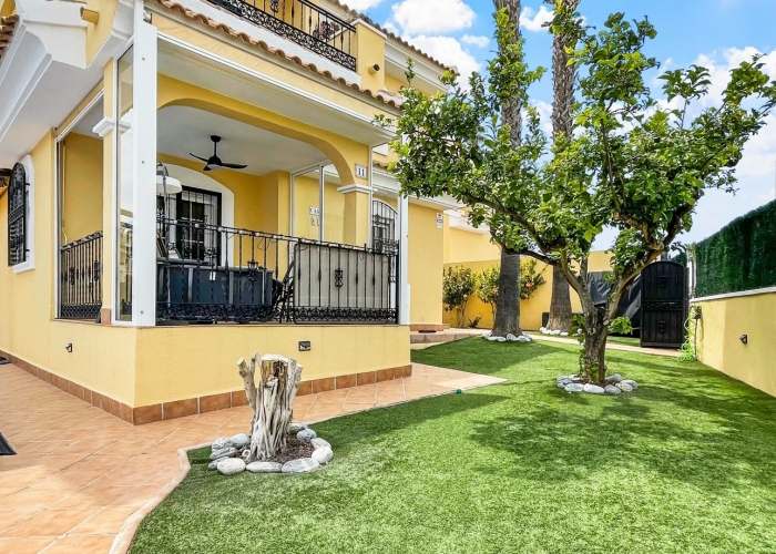 Re-Sale - Detached Villa - Orihuela Costa - Los Dolses
