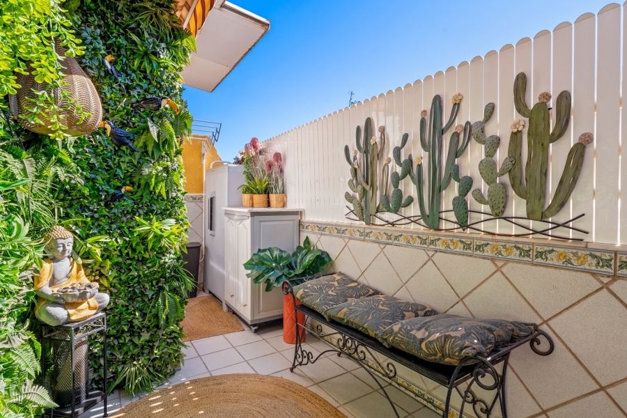 Re-Sale - Apartment - Torrevieja - Torrevieja - Centre