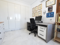Re-Sale - Detached Villa - Algorfa - La Finca Golf Resort