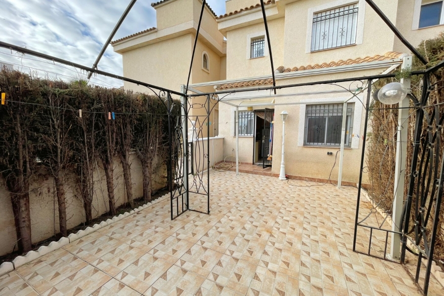 Re-Sale - Townhouse - Ciudad Quesada - Lo Marabu