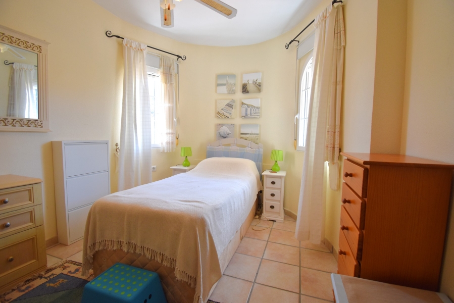 Re-Sale - Detached Villa - Orihuela Costa - Playa Flamenca