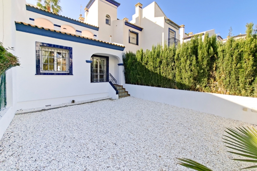 Re-Sale - Bungalow - Orihuela Costa - Villamartin