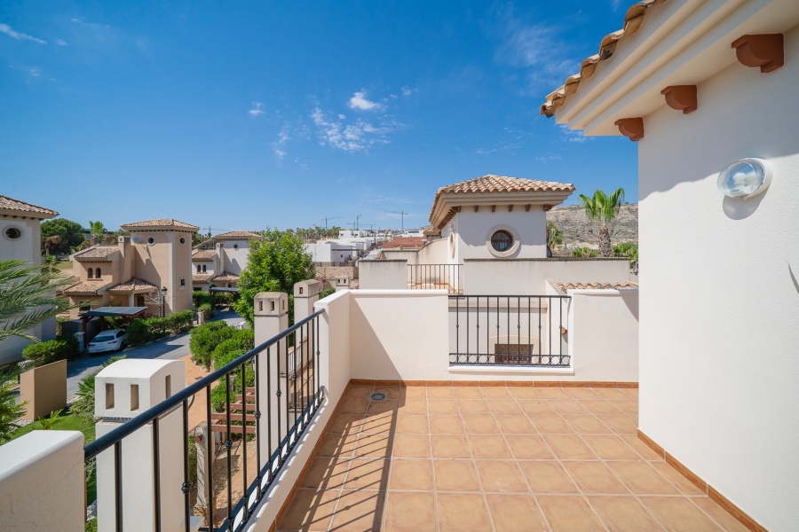 Re-Sale - Semi Detached Villa - Algorfa - La Finca Golf Resort
