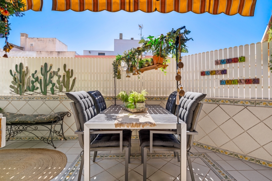 Re-Sale - Apartment - Torrevieja - Torrevieja - Centre