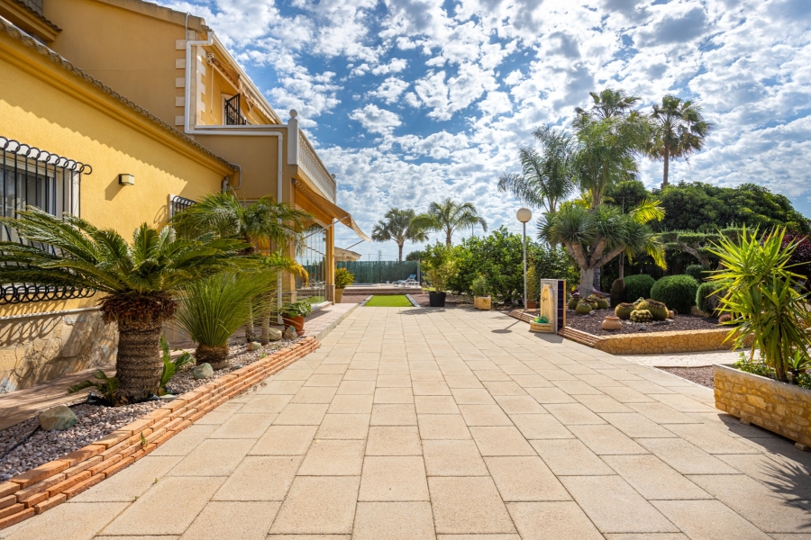 Re-Sale - Detached Villa - Elche - La Hoya