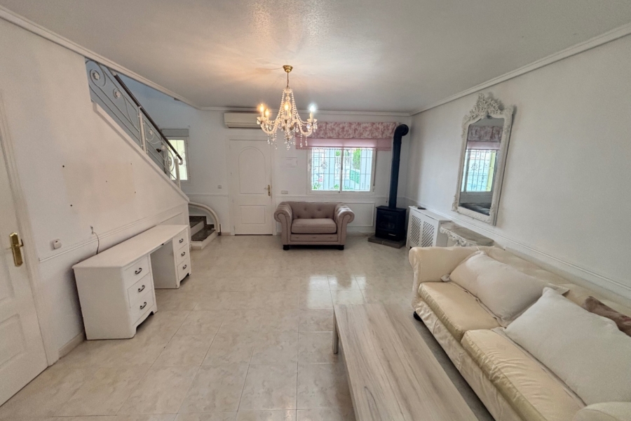 Re-Sale - Townhouse - Benijofar - Monte Azul