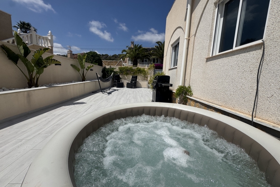 Re-Sale - Detached Villa - San Miguel de Salinas - Las Comunicaciones