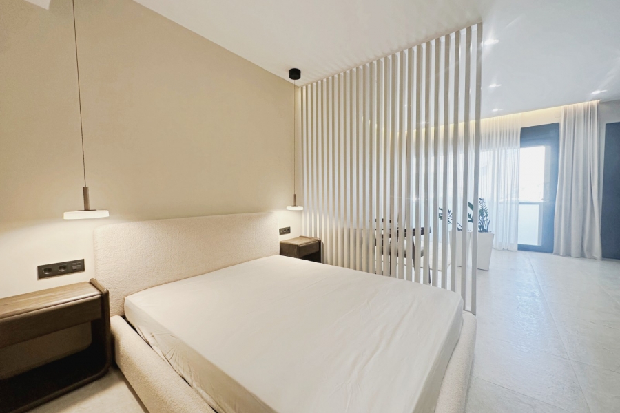 Re-Sale - Apartment - Torrevieja - Torrevieja - Centre