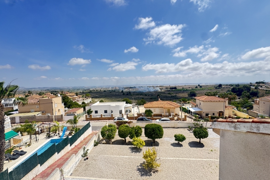 Re-Sale - Detached Villa - San Miguel de Salinas - Las Comunicaciones
