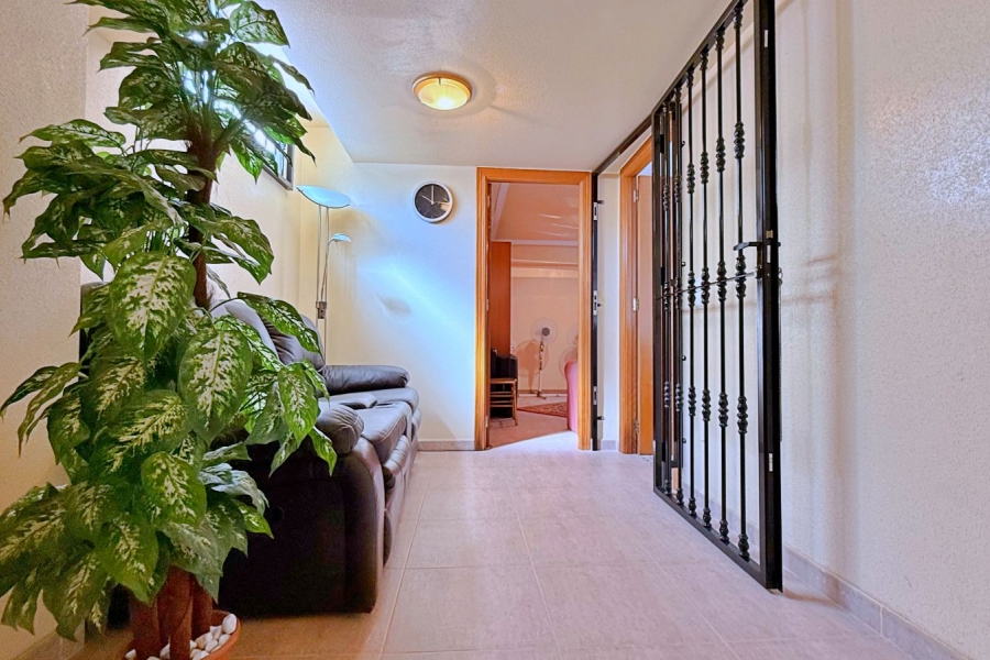 Re-Sale - Detached Villa - Orihuela Costa - Punta Prima
