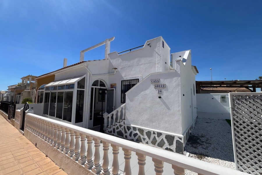 Re-Sale - Quad Villa - Orihuela Costa - Punta Prima