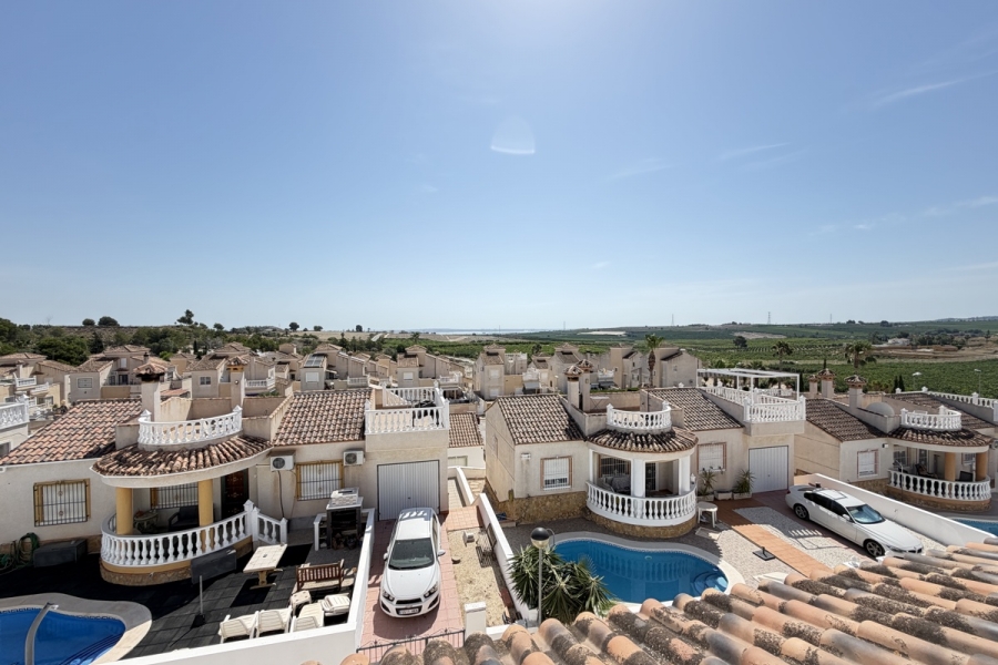 Re-Sale - Detached Villa - San Miguel de Salinas - Lake View Mansions
