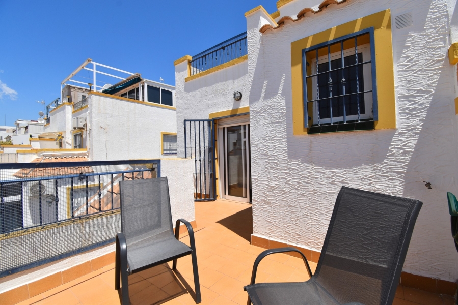 Re-Sale - Semi Detached Villa - Orihuela Costa - Playa Flamenca
