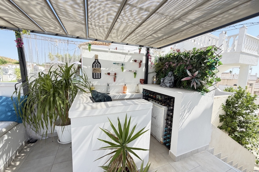 Re-Sale - Detached Villa - San Miguel de Salinas - Lake View Mansions