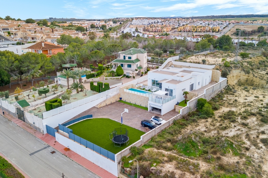 Re-Sale - Detached Villa - Algorfa - Lomas de La Juliana