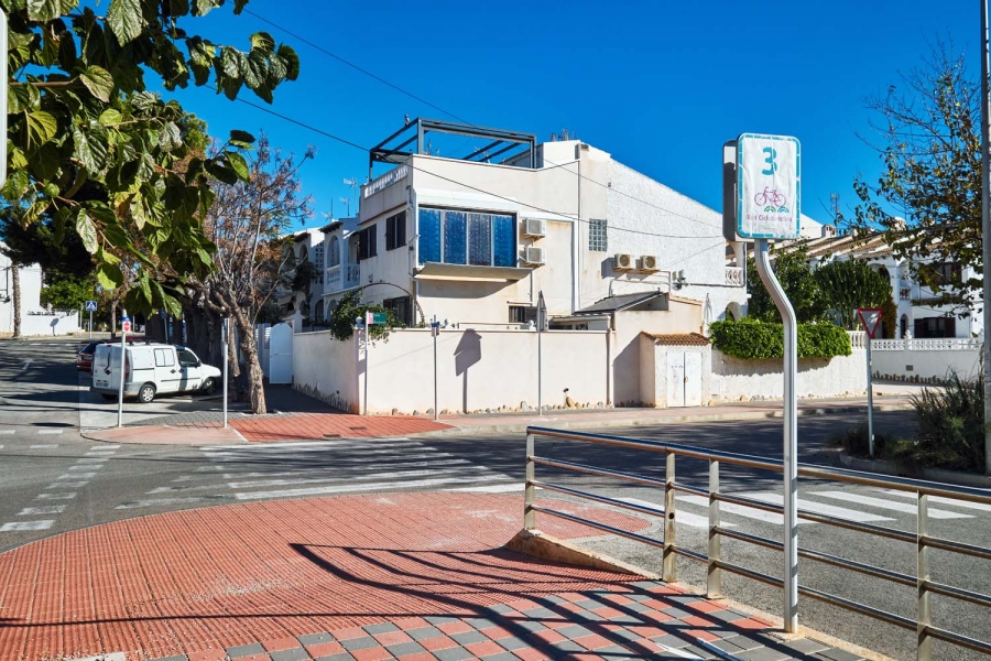 Re-Sale - Quad Villa - Orihuela Costa - Mil Palmeras