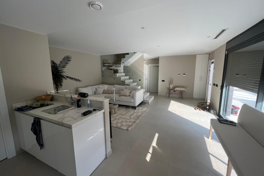 Re-Sale - Detached Villa - Algorfa - La Finca Golf Resort