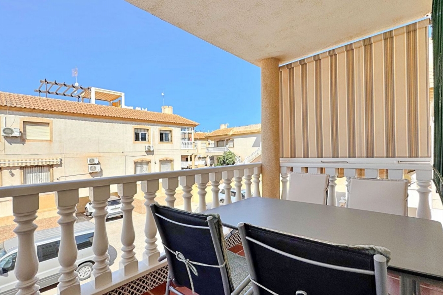 Re-Sale - Apartment - Orihuela Costa - La Zenia