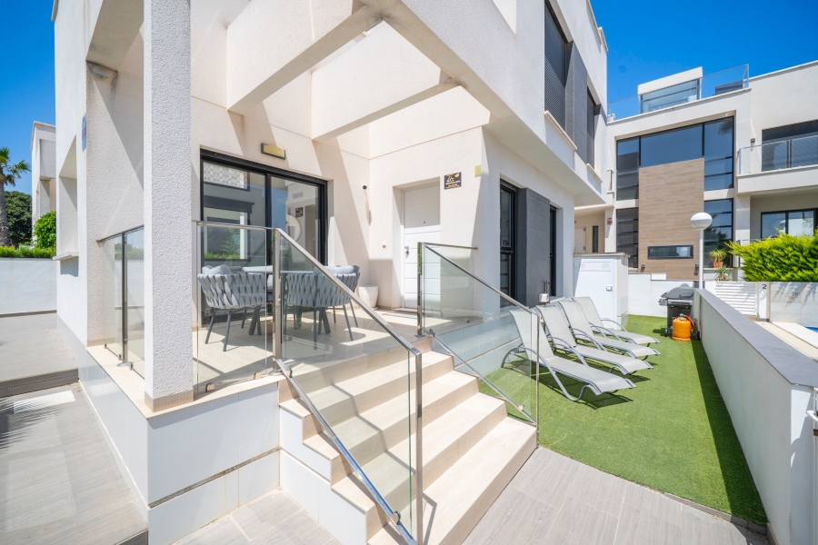 Re-Sale - Detached Villa - Ciudad Quesada - La Laguna