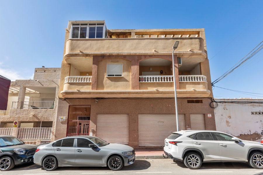 Re-Sale - Apartment - Torrevieja - Playa Los Naufragos