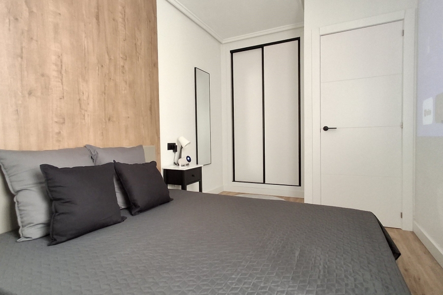 Re-Sale - Apartment - Torrevieja - Torrevieja - Centre