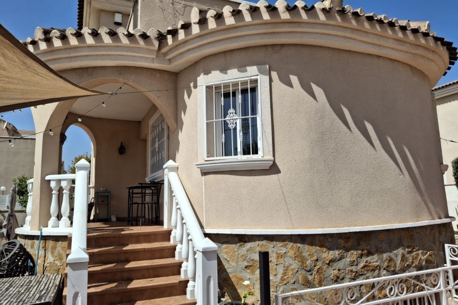 Re-Sale - Detached Villa - Ciudad Quesada - Doña Pepa