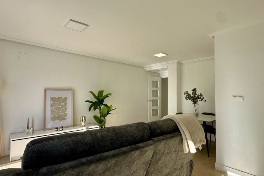 Re-Sale - Apartment - Torrevieja - Torrevieja - Centre