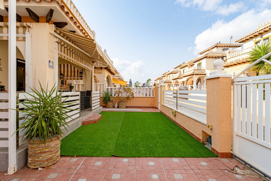Re-Sale - Quad Villa - Orihuela Costa - Lomas de Cabo Roig