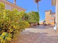 Re-Sale - Detached Villa - Orihuela Costa - Punta Prima