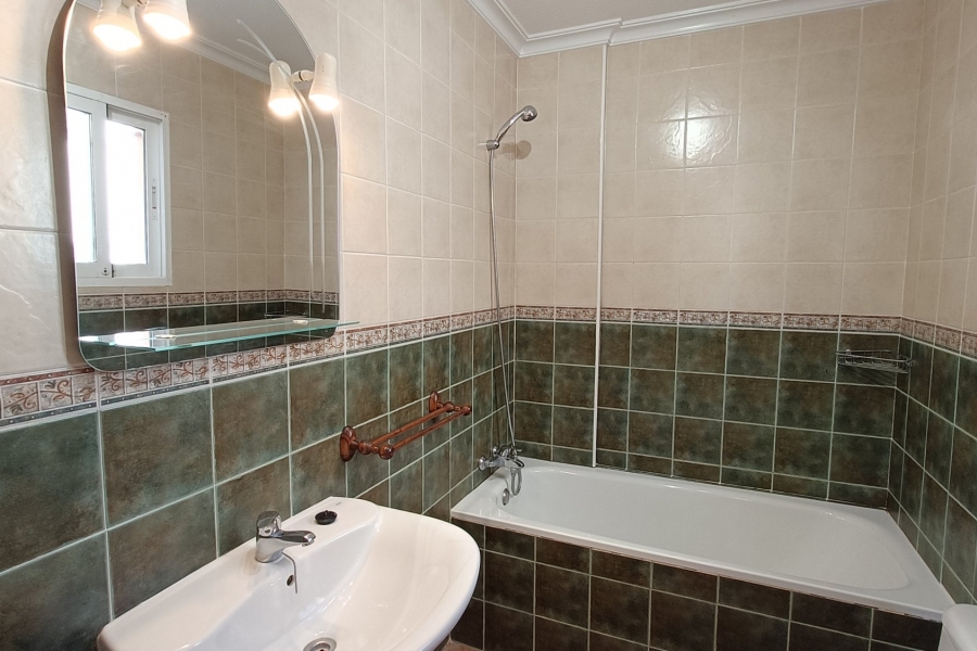 Re-Sale - Detached Villa - Orihuela Costa - Lomas de Don Juan