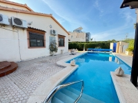 Re-Sale - Detached Villa - Orihuela Costa - Cabo Roig