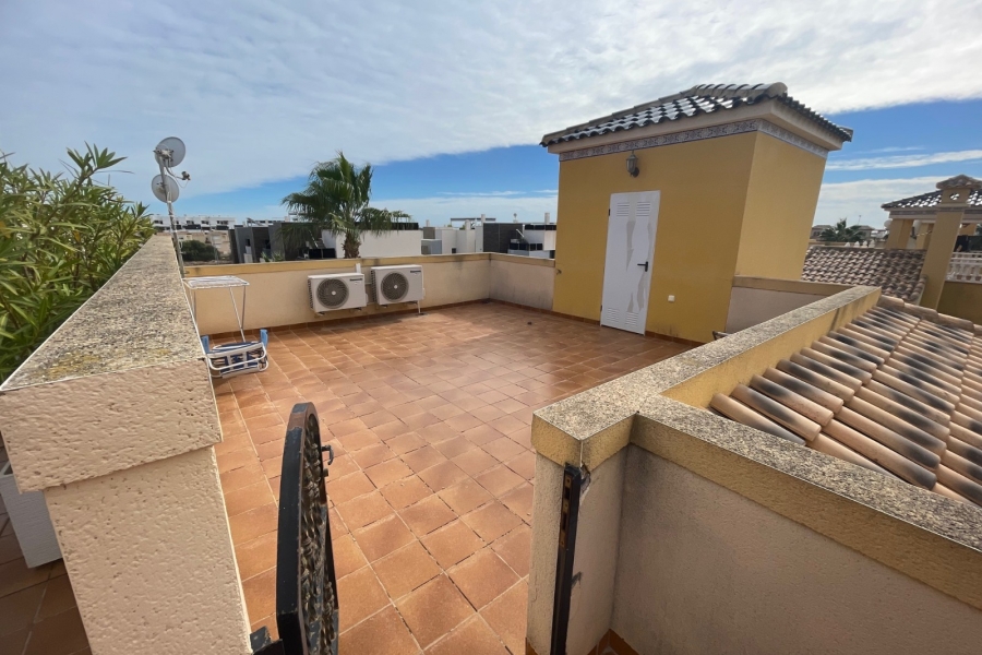 Re-Sale - Apartment - Orihuela Costa - Lomas de Cabo Roig