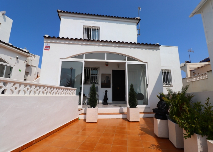 Re-Sale - Detached Villa - Orihuela Costa - Los Balcones