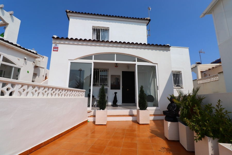 Re-Sale - Detached Villa - Orihuela Costa - Los Balcones