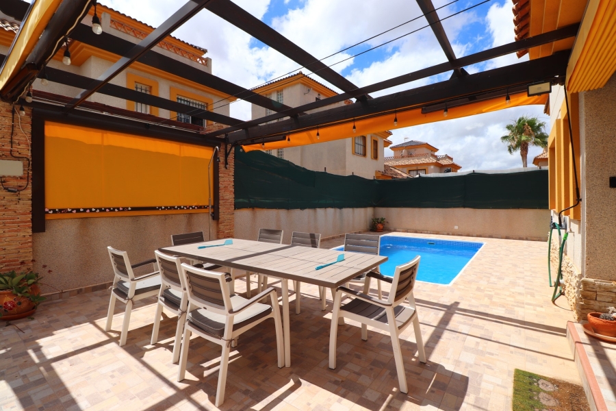 Re-Sale - Semi Detached Villa - Los Montesinos - La Herrada