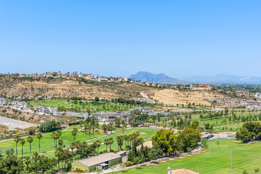 Re-Sale - Semi Detached Villa - Ciudad Quesada - La Marquesa
