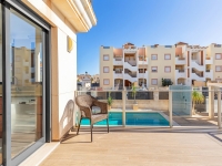 Re-Sale - Detached Villa - Orihuela Costa - La Zenia