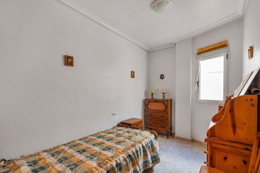 Re-Sale - Apartment - Torrevieja - Playa Los Naufragos