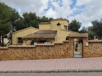 Re-Sale - Detached Villa - Orihuela Costa - Villamartin