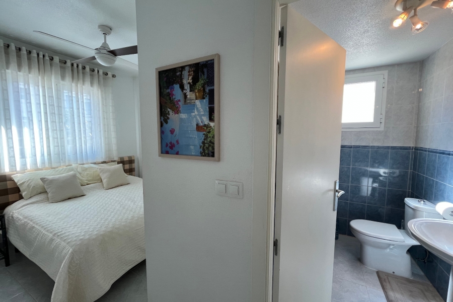 Re-Sale - Apartment - Orihuela Costa - Villamartin